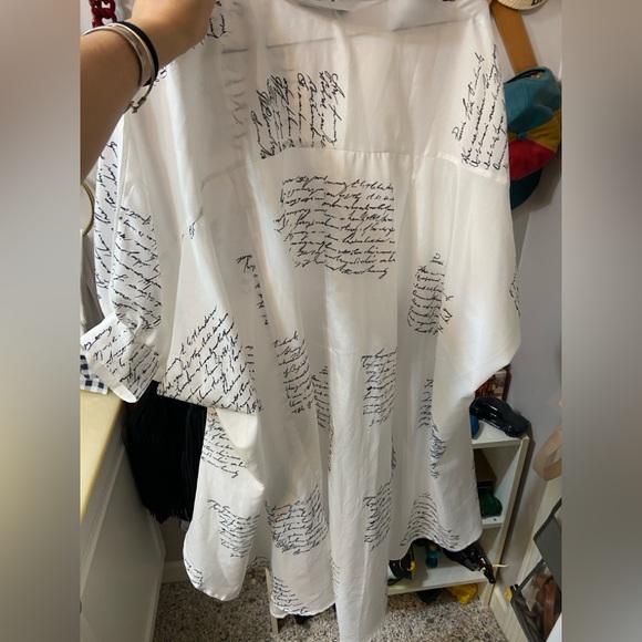 Asymmetrical Statement Top - Picture 7 of 7